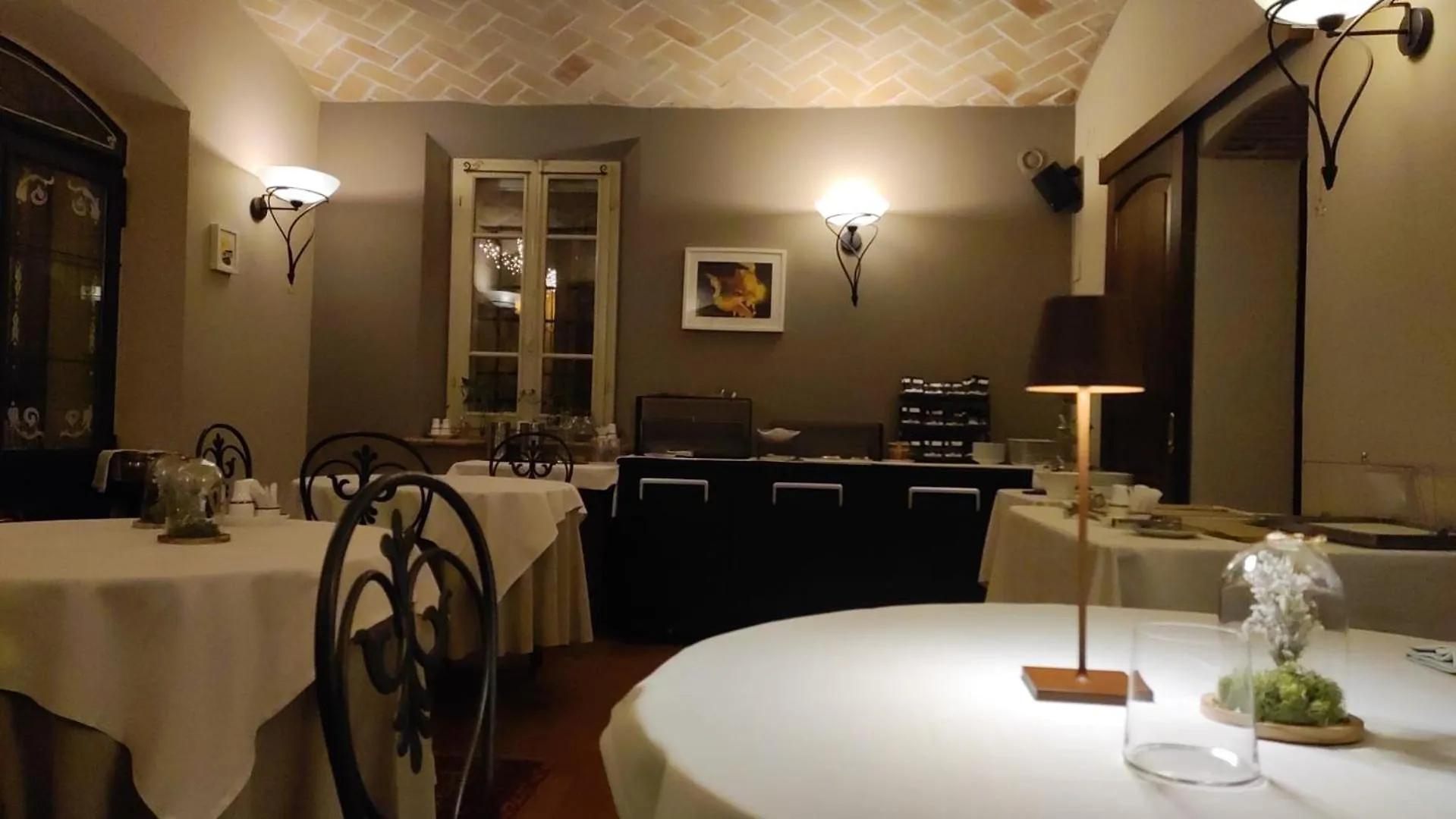 Locanda Del Feudo Suite & Restaurant Castelvetro di Modena 4*,