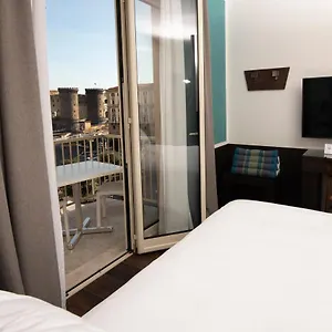 https://domus-vista-castello.hotels-amalfi.com